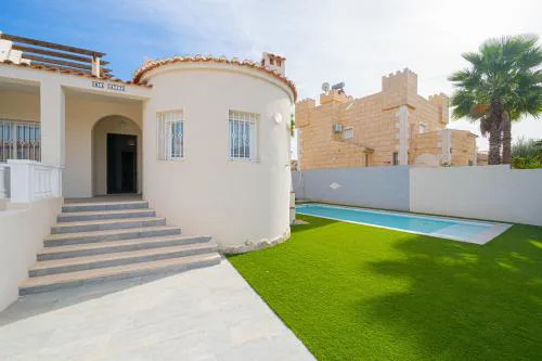Hola Casita