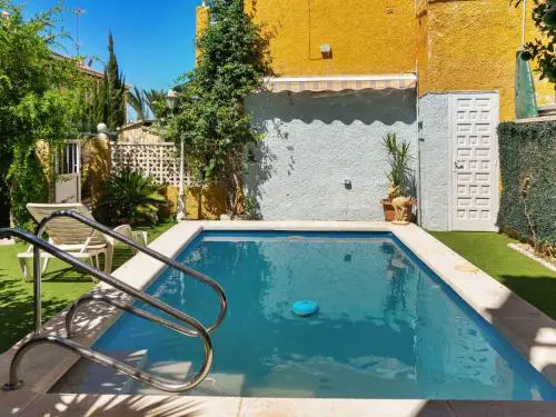 Holiday Home Elena by Interhome