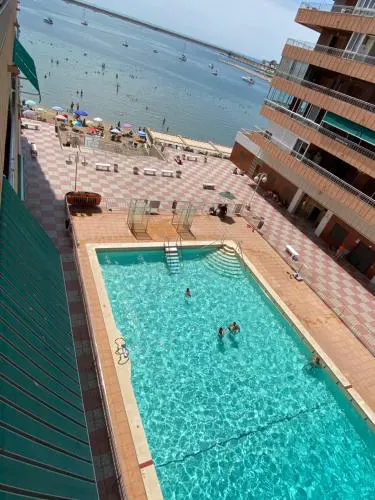 Ilona Apartment with sea view, swimming pool and garage