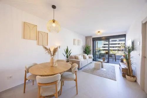 Lagoons Village - Apartamento de lujo con terraza privada, spa & resort de bienestar