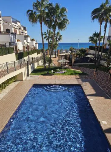 Lazy Wave Apartment