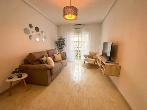 New Apartment 150m from beach