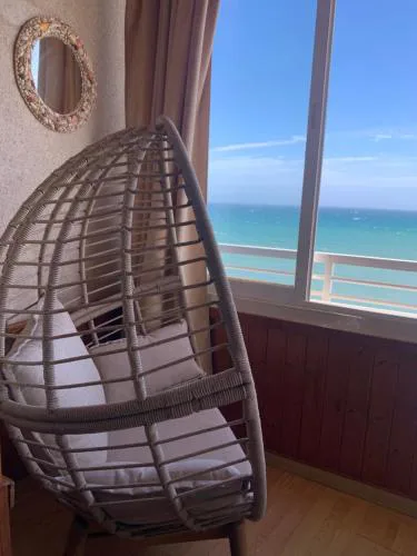 Sea view apartment