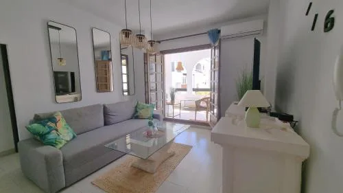 Spanish oasis