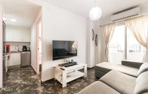 Stunning Apartment In Torrevieja