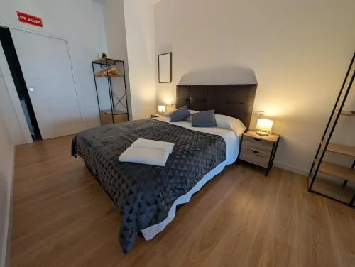 Ballena - Modern Apt - Near Bioparc by Río Turia Apartments