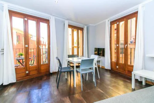 BET Apartments - Tramontana Apartments