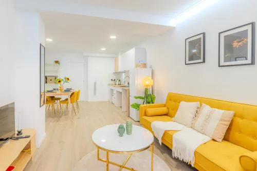 Casa Girasol - Spacious Stay Near Valencia Center