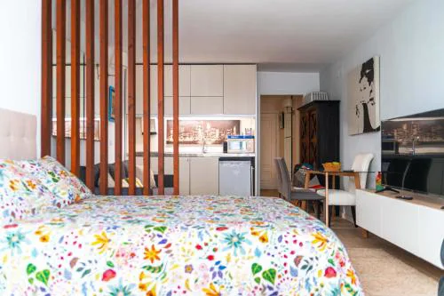 Cozy Suite next to Plaza del Ayuntamiento
