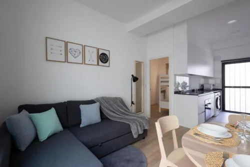 Cruz Cubierta Apartments