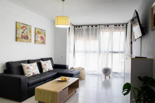 FLORIT FLATS - The Malvarrosa Beach Apartment & Free Parking