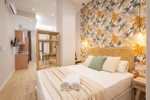 FLORIT FLATS - Trafalgar Arts & Port Suites