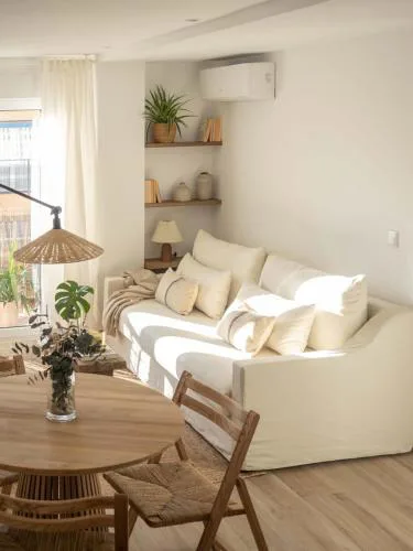 GuestReady – Luminous City Getaway