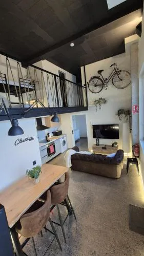 Impresionante Apartamento Industrial wifi gratis hasta 4 os encantará