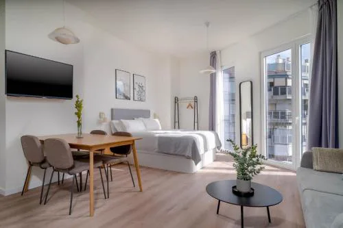Limehome Valencia Carrer de Sant Jacint