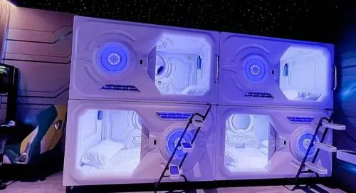 Limin Hostel Capsules