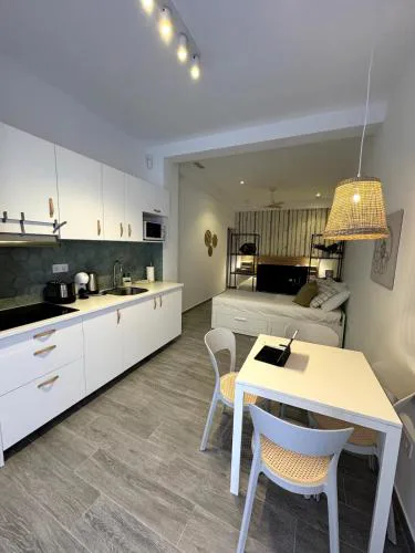 Loft in Valencia, equipped and very well decorated