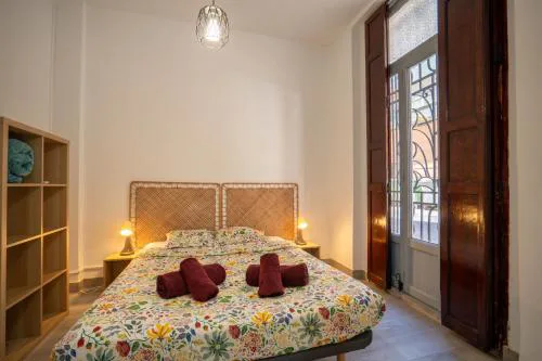 Luminoso Apartamento Familiar y Patio Privado