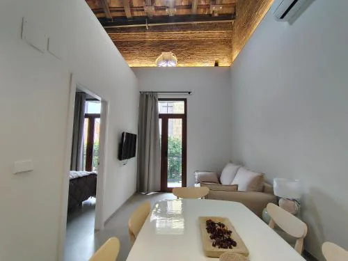 Mandarina Suites - Unique apartments in Valencia