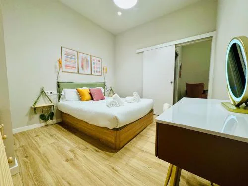 Modern Apartment with Style near Center