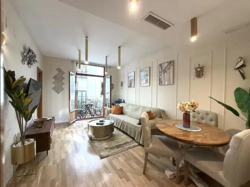 Nuevo, centrico y luminoso Apartamento casaslacambra