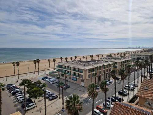 Playa Patacona con vistas al mar