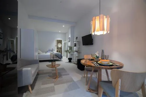 PM - Loft Valencia Espaciosos estudios con terraza cerca a las Artes y las Ciencias