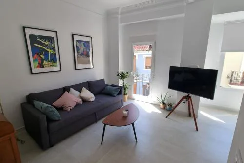 Romantic Apartment in Cabanyal by Virkin Suites