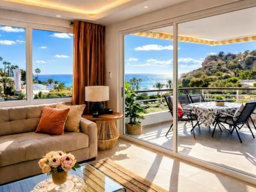 Apartamento Moderno Frente al Mar con Terraza