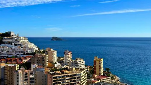 Ático Cala de Benidorm Vista al mar Piscina y Parking