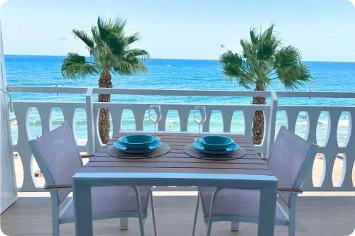Exquisito apartamento a pie de playa