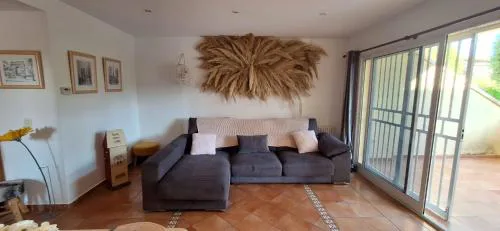 Apartamento la Devesa con piscina y a 200 metros del mar
