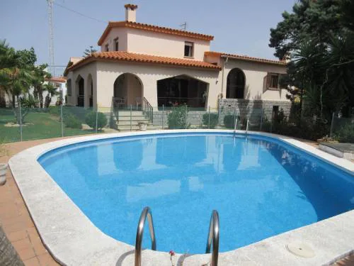 Villa Viten. Chalet con piscina privada