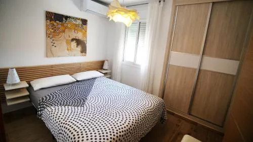 Apartamento y Terraza junto al Mar con piscina