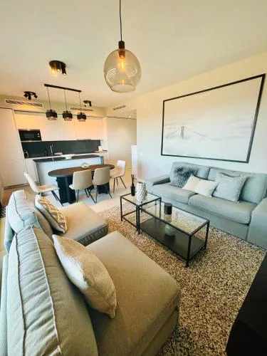 Appartement familial Mijas Ipanema avec piscine spa gym au pied du Golf