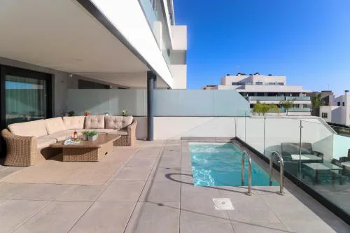 Cala Serena apartment with plunge pool