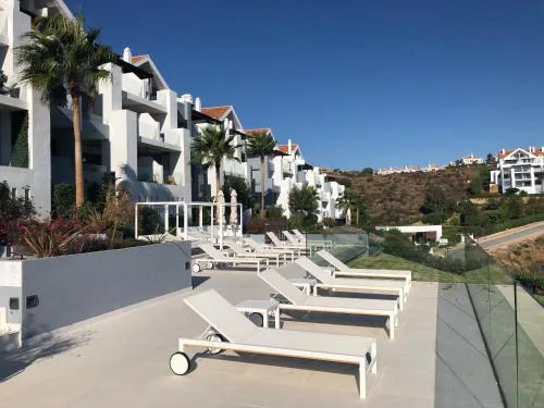 LA CALA HILL CLUB (LOS CORTIJOS)