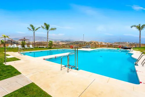 Lets in the Sun Casa Banderas Apartment