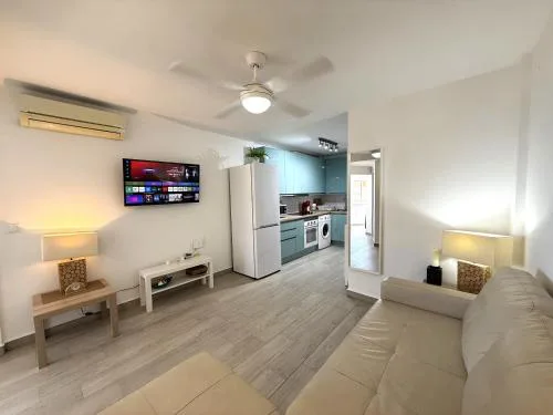 R39 Modern One bedroom Esmeralda II