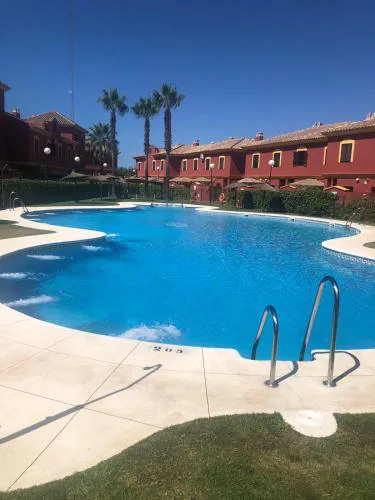 Golf playa y sol Chalet adosado con preciosa piscina Golf sun and beach House with swimming pool