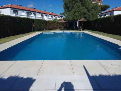 Islantilla adosado piscina, parking 1 minuto al mar