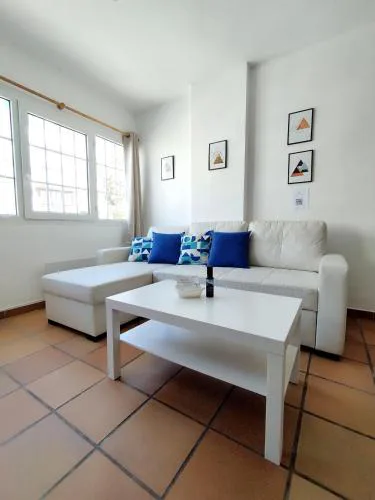 Apartamentos Arttyco con parking y WiFi by SURYNIEVE