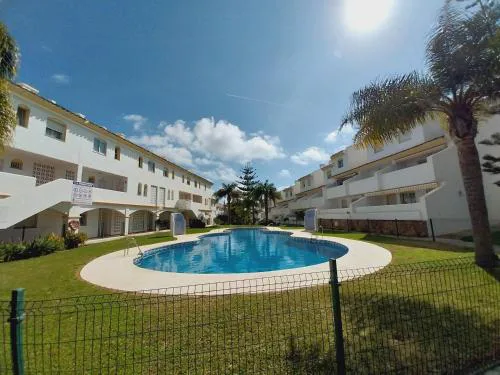 Buenavista duplex 3 beds close to amenities and beach in Calahonda