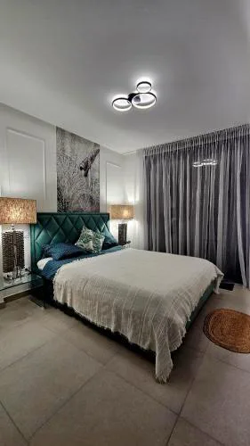 Calanova Golf Bliss Residence - Luxury 2-Bedroom Apartment -Steps from the Calanova Golf Club