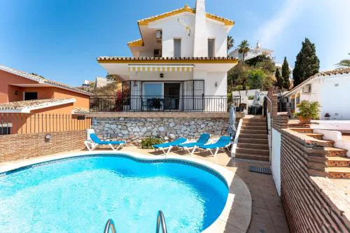 Casa Leo holiday villa