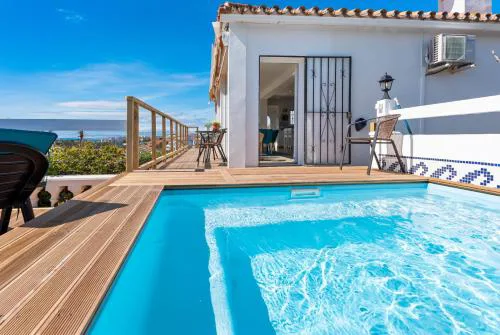 Stunning Villa w pool by Costarentals - Ref 05