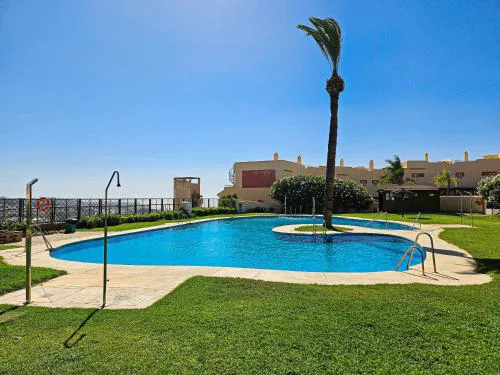 Townhouse with roof terrace near La Cala de Mijas