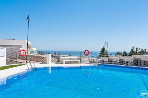 ViVi Homes - Marisol Pool, Sauna, Gym, Spa & Beach