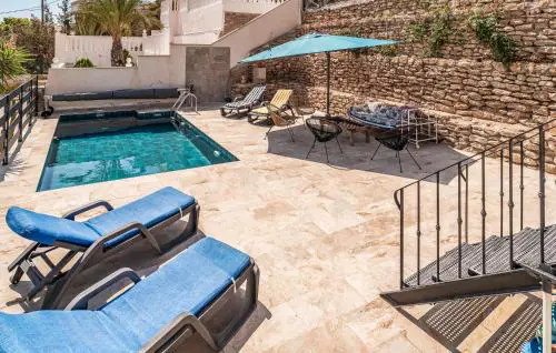 Nice Home In San Juan De Los Terrer