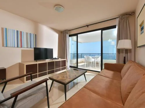 Apartamento de 3 dormitorios frente al mar